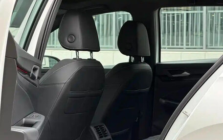 Volkswagen Golf VIII, 2022 год, 1 889 999 рублей, 12 фотография