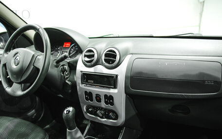 Renault Sandero I, 2013 год, 750 000 рублей, 6 фотография