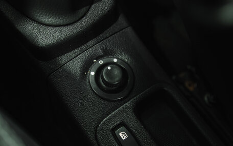 Renault Sandero I, 2013 год, 750 000 рублей, 16 фотография