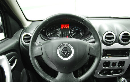 Renault Sandero I, 2013 год, 750 000 рублей, 10 фотография