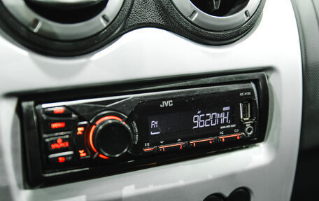 Renault Sandero I, 2013 год, 750 000 рублей, 13 фотография