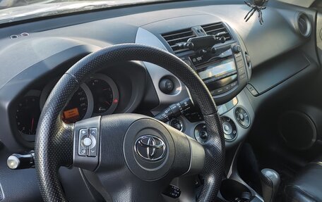 Toyota RAV4, 2007 год, 1 300 000 рублей, 6 фотография