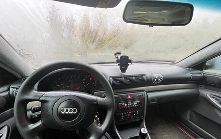 Audi A4, 1999 год, 180 000 рублей, 6 фотография