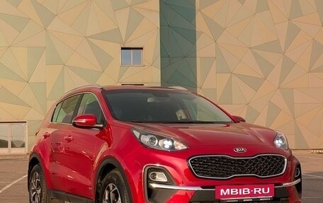 KIA Sportage IV рестайлинг, 2021 год, 2 720 000 рублей, 2 фотография