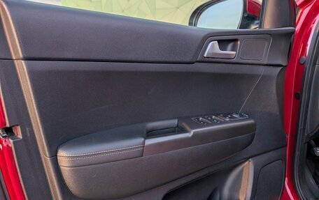 KIA Sportage IV рестайлинг, 2021 год, 2 720 000 рублей, 13 фотография