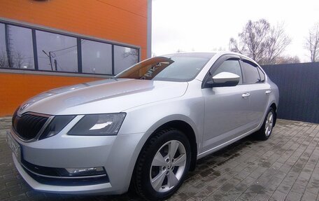 Skoda Octavia, 2018 год, 1 860 000 рублей, 3 фотография