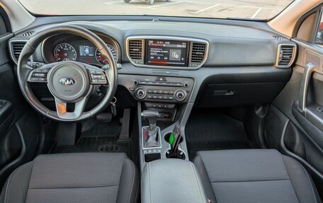 KIA Sportage IV рестайлинг, 2021 год, 2 720 000 рублей, 24 фотография