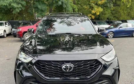 Toyota Highlander, 2022 год, 8 000 000 рублей, 5 фотография