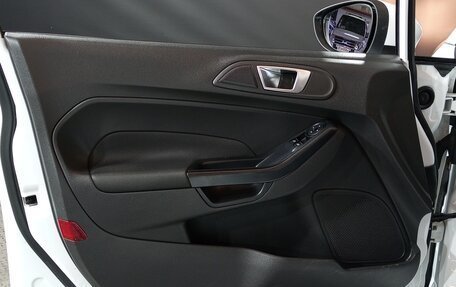 Ford Fiesta, 2015 год, 759 000 рублей, 16 фотография