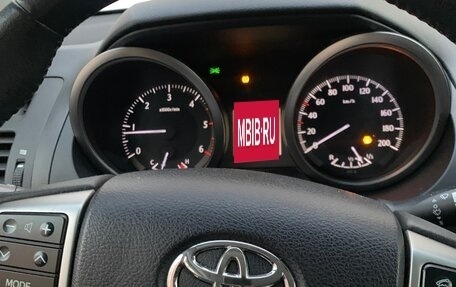 Toyota Land Cruiser Prado 150 рестайлинг 2, 2015 год, 3 800 000 рублей, 7 фотография