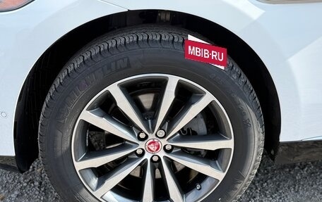 Jaguar F-Pace, 2021 год, 4 250 000 рублей, 25 фотография