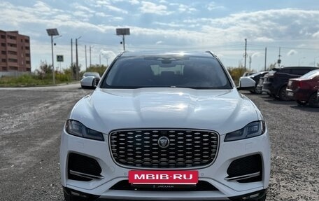 Jaguar F-Pace, 2021 год, 4 250 000 рублей, 28 фотография