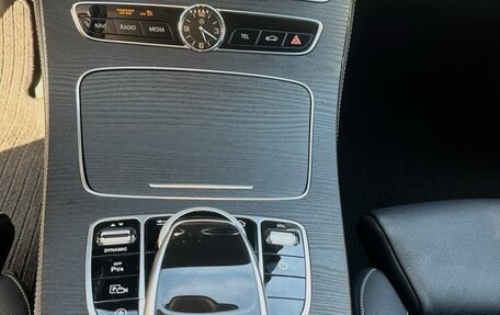 Mercedes-Benz E-Класс, 2019 год, 3 400 000 рублей, 12 фотография