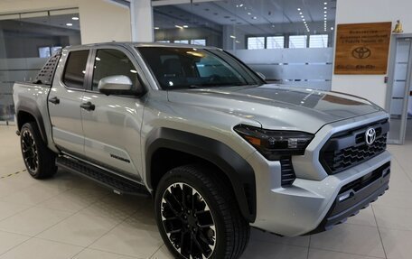 Toyota Tacoma, 2024 год, 11 500 000 рублей, 3 фотография
