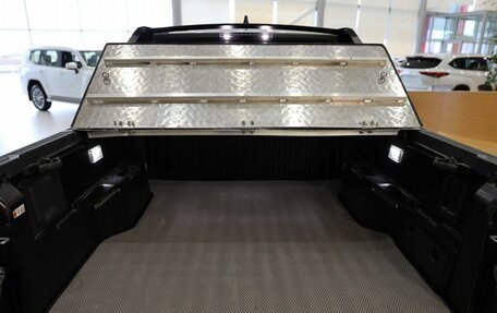 Toyota Tacoma, 2024 год, 11 500 000 рублей, 12 фотография