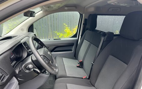 Opel Vivaro, 2021 год, 2 299 000 рублей, 11 фотография