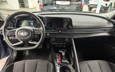 Hyundai Elantra, 2025 год, 2 950 000 рублей, 6 фотография