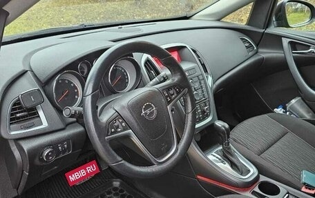 Opel Astra J, 2014 год, 1 150 000 рублей, 9 фотография