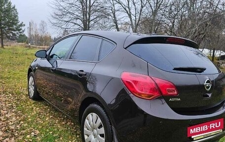 Opel Astra J, 2014 год, 1 150 000 рублей, 4 фотография