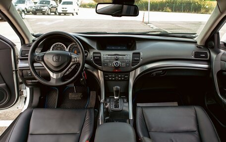 Honda Accord VIII рестайлинг, 2012 год, 1 295 000 рублей, 17 фотография