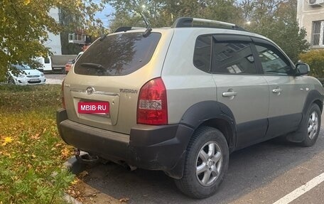 Hyundai Tucson III, 2005 год, 659 000 рублей, 3 фотография