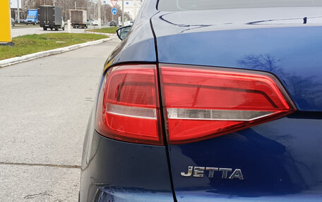 Volkswagen Jetta VI, 2015 год, 1 050 000 рублей, 13 фотография