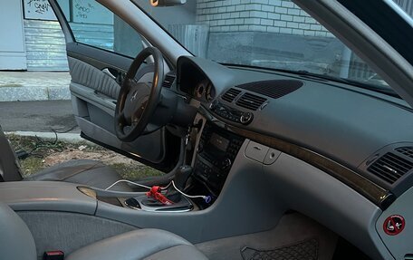 Mercedes-Benz E-Класс, 2003 год, 820 000 рублей, 26 фотография