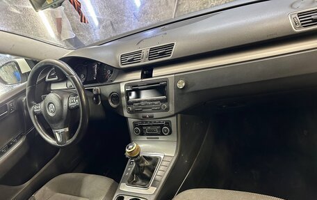 Volkswagen Passat B7, 2011 год, 455 000 рублей, 6 фотография