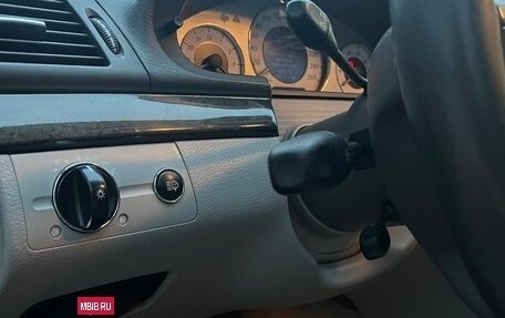 Mercedes-Benz E-Класс, 2003 год, 820 000 рублей, 29 фотография