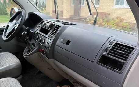 Volkswagen Transporter T5 рестайлинг, 2010 год, 910 000 рублей, 6 фотография