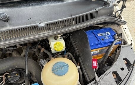 Volkswagen Transporter T5 рестайлинг, 2010 год, 910 000 рублей, 9 фотография