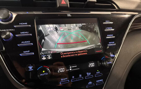 Toyota Camry, 2018 год, 2 545 000 рублей, 14 фотография