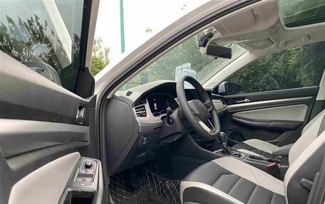 Volkswagen Bora, 2023 год, 1 290 000 рублей, 4 фотография