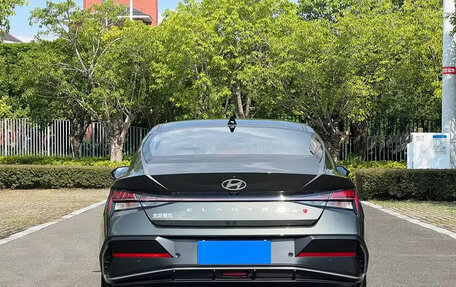 Hyundai Elantra, 2023 год, 1 730 069 рублей, 8 фотография