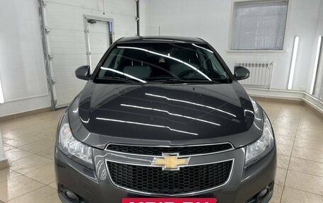 Chevrolet Cruze II, 2011 год, 877 000 рублей, 4 фотография