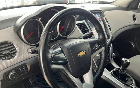 Chevrolet Cruze II, 2011 год, 877 000 рублей, 15 фотография