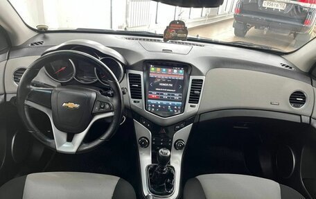 Chevrolet Cruze II, 2011 год, 877 000 рублей, 19 фотография