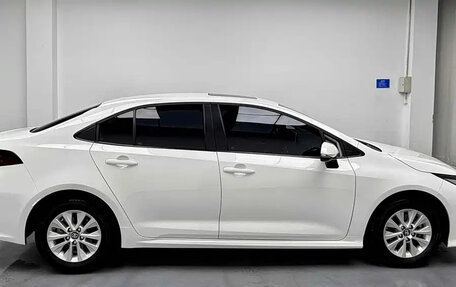 Toyota Corolla, 2022 год, 1 560 000 рублей, 4 фотография