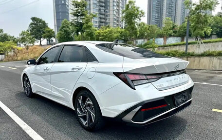 Hyundai Elantra, 2023 год, 1 471 690 рублей, 5 фотография