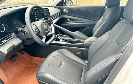 Hyundai Elantra, 2023 год, 1 471 690 рублей, 8 фотография