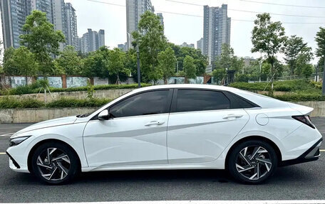 Hyundai Elantra, 2023 год, 1 471 690 рублей, 6 фотография