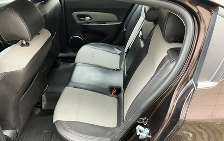 Chevrolet Cruze II, 2013 год, 935 000 рублей, 9 фотография