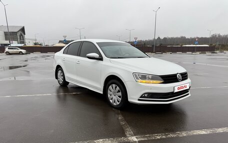Volkswagen Jetta VI, 2016 год, 1 360 000 рублей, 2 фотография