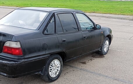 Daewoo Nexia I рестайлинг, 2000 год, 92 000 рублей, 3 фотография