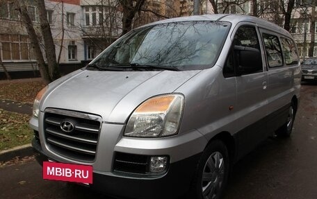 Hyundai Starex I рестайлинг, 2006 год, 755 000 рублей, 3 фотография