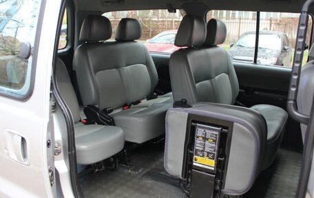 Hyundai Starex I рестайлинг, 2006 год, 755 000 рублей, 28 фотография