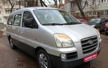 Hyundai Starex I рестайлинг, 2006 год, 755 000 рублей, 17 фотография