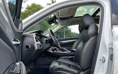 BMW 1 серия, 2022 год, 1 700 000 рублей, 10 фотография