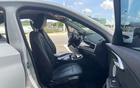 BMW 1 серия, 2022 год, 1 700 000 рублей, 12 фотография