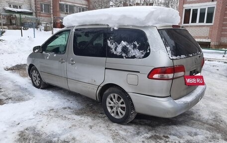 Toyota Sienna I, 2001 год, 499 999 рублей, 17 фотография